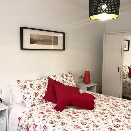 Ruby Home سانتياغو دي كومبوستيلا المظهر الخارجي الصورة